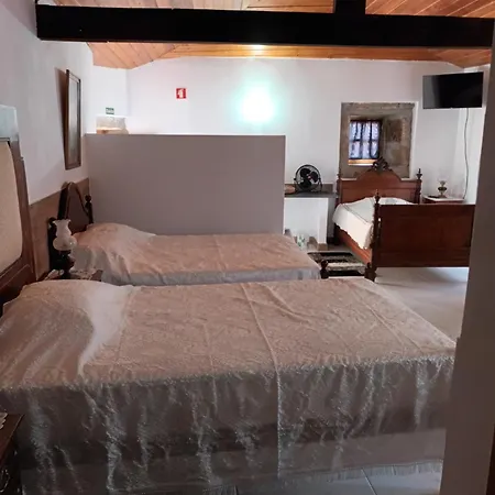 Homestay Solar Dos Araujo Coutinho - Casa Dos Cavaleiros - Turismo Habitacao *