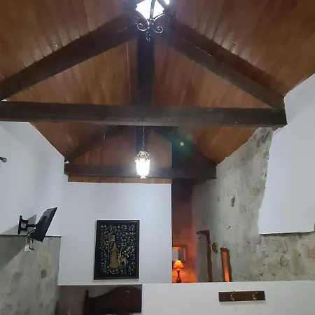 Homestay Solar Dos Araujo Coutinho - Casa Dos Cavaleiros - Turismo Habitacao Vila da Ponte